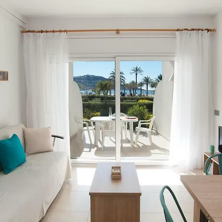 A Pie De Playa, Climatizado Y Parking