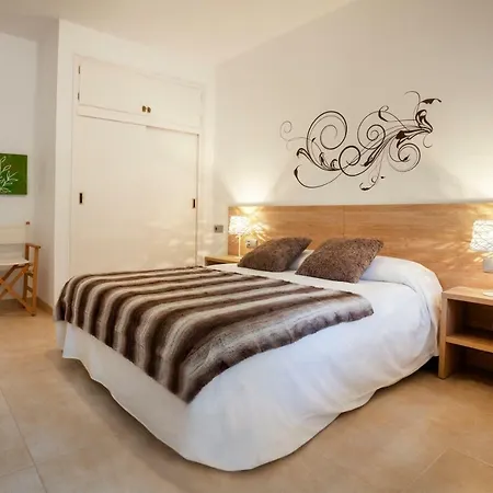 Apartament A Pie De Playa, Climatizado Y Parking